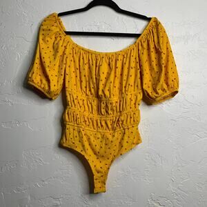 Chocolate USA Yellow Ribbed Floral Short Sleeve Bodysuit Womens‎ Small boho chic
